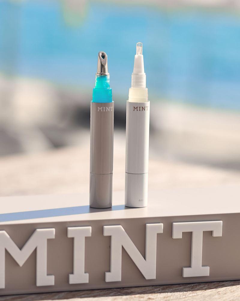 © MINT by Dr. Mintcheva Beauty Set Zahngloss & Blue Lip Shine mit blauen Mikrokristallen