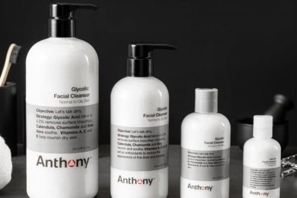 © Anthony NYC - preisgekrönt, anspruchsvoll und up to date für maskuline kosmetische Belastungstests