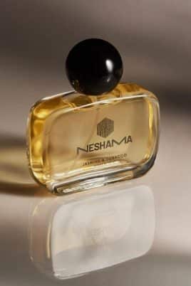 © NESHAMA Perfume - olfaktorische Sensualität und konzentrierte liquide Naturalchemie