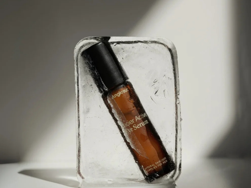 © Jungkraut Glacier Active Eye Serum