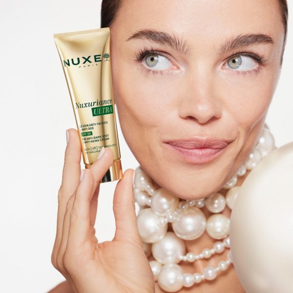 © NUXE Paris Nuxuriance Ultra Anti-Pigmentflecken + Anti-Aging Creme LSF 30