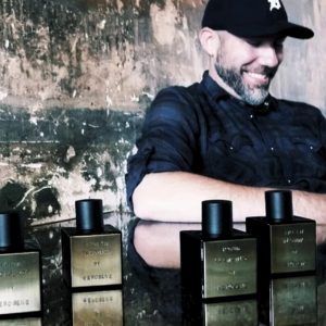 © KEROSENE Fragrances - John Peggs olfaktorisches Indie-Projekt mit Industrieanleihen
