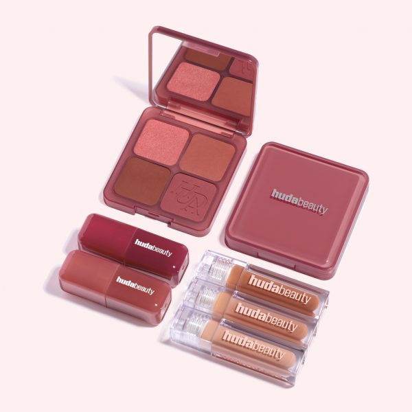 © HUDA BEAUTY Strawberry Latte Collection