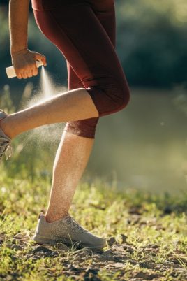 Outdoor-Hautschutz im Sprayformat - wirksame Prävention gegen Insektenstiche