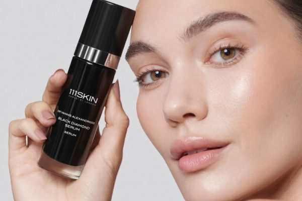 © 111SKIN - Glutathion-Cosmeceuticals aus der britischen Schönheitsklinik 111 Harley St.