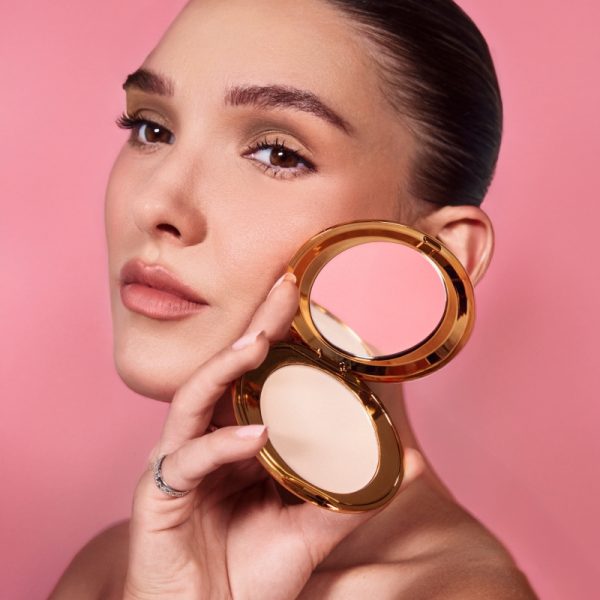 © MCoBeauty Miracle Flawless Pressed Powder