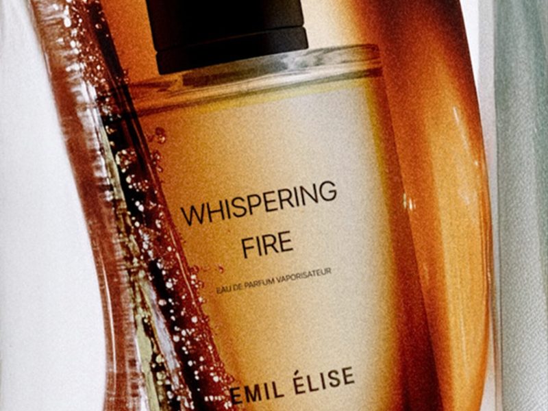 © EMIL ÉLISE WHISPERING FIRE - leicht entflammbar und hypnotisch mit Oud, Myrrhe und Weihrauch